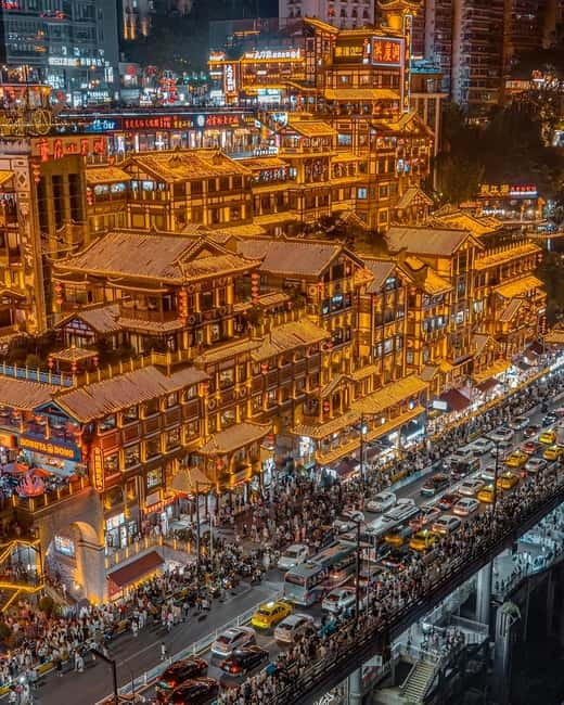 Chongqing: Trendy Spots, Cableway & Ferry Private Tour - Raffles City Chongqing, then a quick taste of modern Chongqing