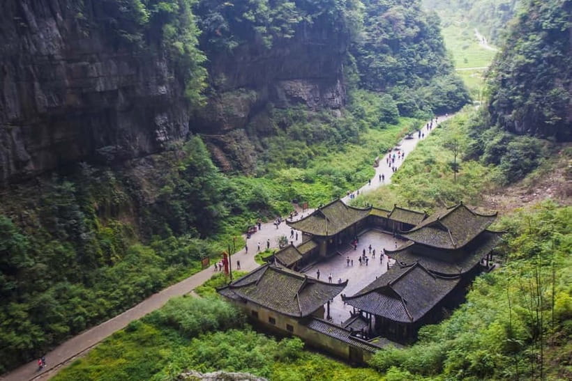 Chongqing: Wulong 2 Spots All-inclusive Luxury Private Trip - Three Natural Bridges: UNESCO-level arches, karst cliffs, and elevator time saved