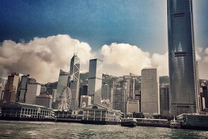 Custom private tour of Hong Kong Island - Half day - Starting at Statue Square Central, then riding Hong Kong Island