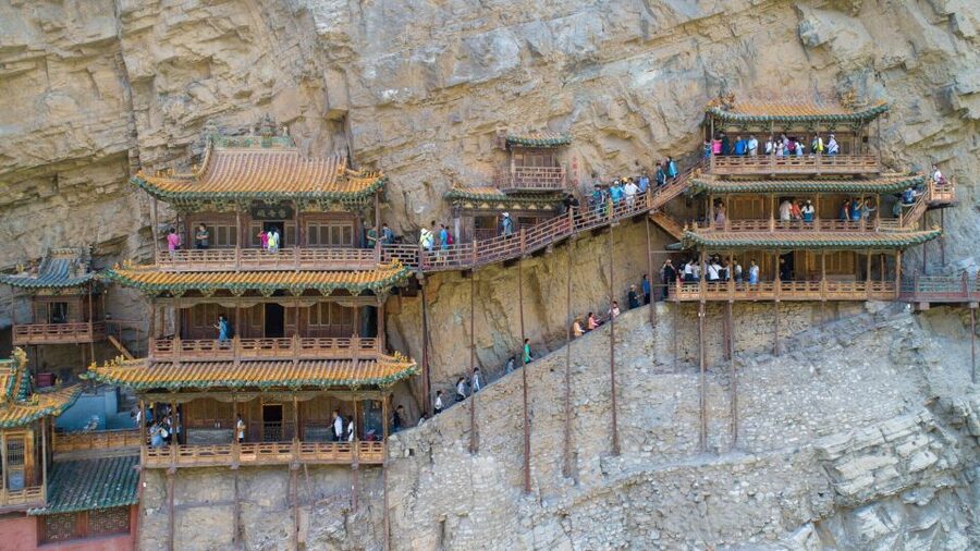 Datong: Temples and Grottoes Private Full-Day Tour - Lunch Time and How the Tour Keeps You From Losing the Day