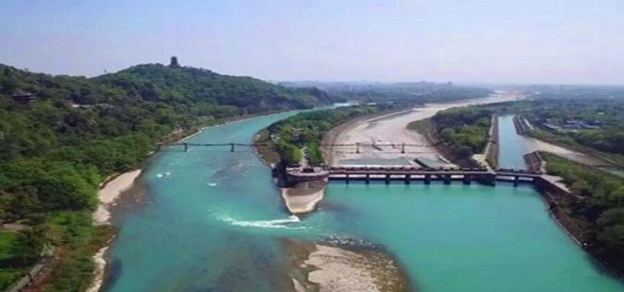 Dujiangyan panda base and irrigation system park day tour - Practical Tips to Make This Day Tour Feel Easy