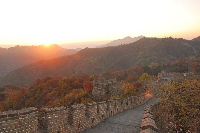 Early Bird Great Wall Private Tour with Chinese Breakfast from Beijing - Private car comfort and a driver who actually helps