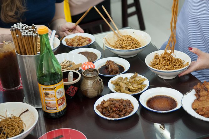 Early Bird Shanghai Street Breakfast Tour And Visit Fabric Market - What’s included in the morning, and why it matters for $99