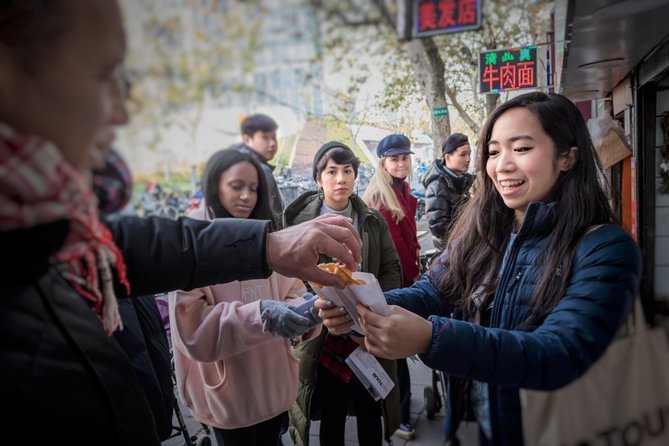 Eat Like a Local: Street Breakfast Tour in Shanghai - Start at Xiangyang Park, Where Shanghai Wakes Up in Public
