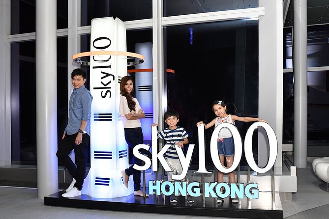 [Entry After 6pm] sky100 Min. 2pax Ticket (F-II_2P) - How long to stay at sky100 (and what to do in each phase)