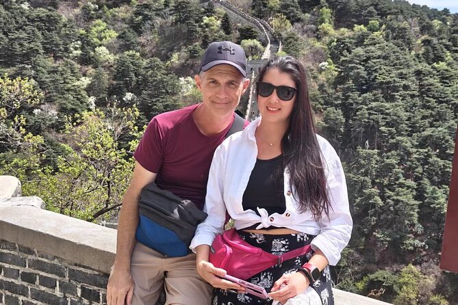 Explore Beijing's Tiananmen,Forbidden city andMutianyu with guide - Hotel pickup in an air-conditioned car: saving your Beijing energy