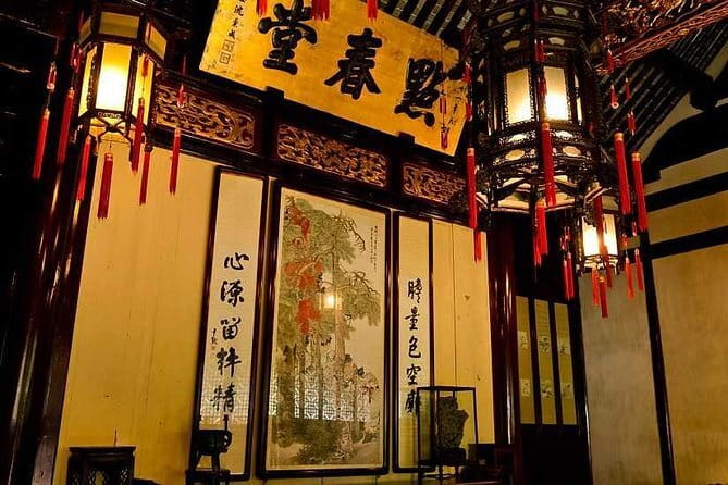 Flexible Airport Layover Tour of Shanghai City Highlights with Spa Option - Optional Jade Buddha, Xintiandi, and Yu Gardens, based on what you want to prioritize