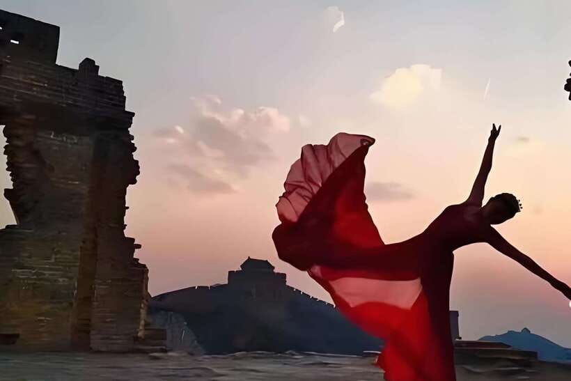 From Beijing: JinShanLing Great Wall Bus Tour with Ticket - Who this tour suits best, and who should think twice