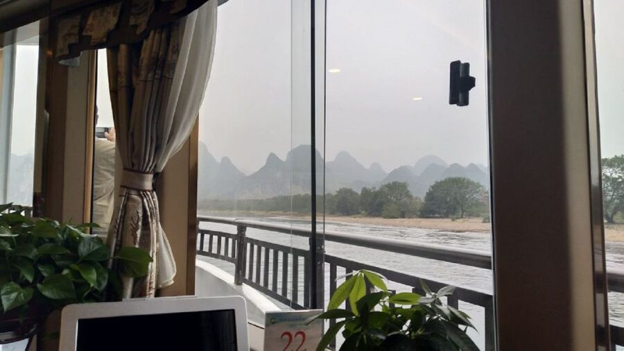 From Guilin: 4 Star Luxury Li River Cruise with Buffet Lunch - Who This Li River Cruise Best Fits