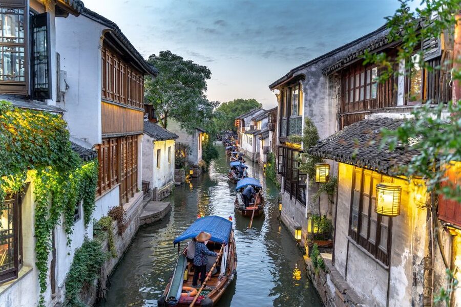 From Shanghai: Private Zhujiajiao Tour with Boat Ride - Timing in only 5 hours, so plan your priorities