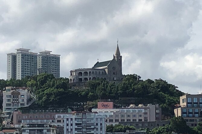 Full Day Macau Sightseeing Tour - Lunch at Metropark Hotel Macau: Included, But Manage Expectations
