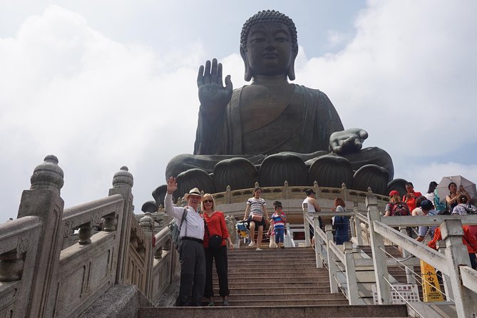 Full-Day Private Tour of Lantau Island including Big Buddha and Tai O - Walking Distance, Comfort, and When to Climb the Big Buddha Steps