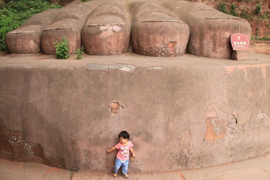 Full-Day Tour of Leshan's Giant Buddha from Chengdu - Lingyun Temple and Museum: the story behind the carving