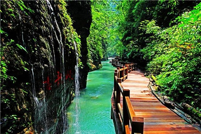 Glass Bridge and Water Falls Private Car Service from Guangzou - Driver Language, Small-Group Vehicle Size, and Phone Help