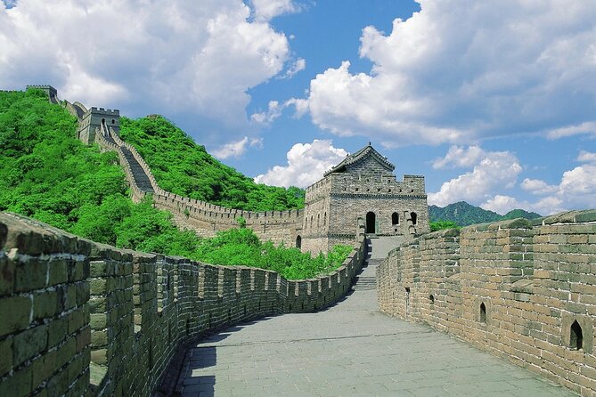 Great Wall Day Tour with Yoyo - Should you book this Yoyo Great Wall day tour?