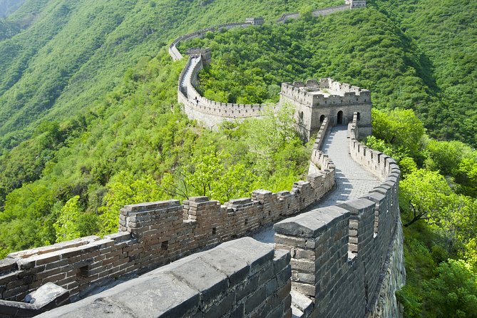 Great Wall Hiking Tour from Beijing: Simatai West to Jinshanling - Simatai West segment: the moderate hike that sets the tone