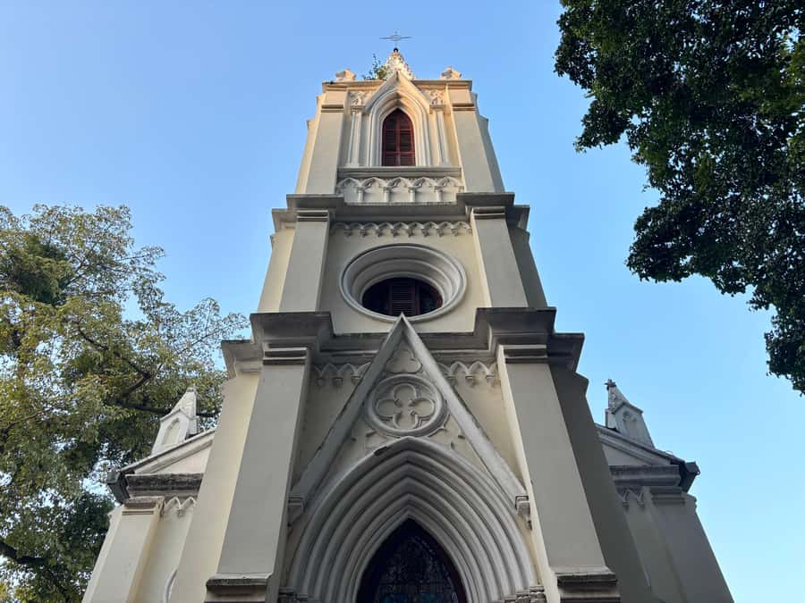 Guangzhou: Walking Tour of Xiguan Ancient Town - Yong Qing Fang and the old-town shopping feel
