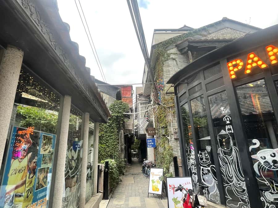 Guangzhou: Walking Tour of Xiguan Ancient Town - Shamian Island on the Pearl River, tree-lined colonial streets and a calmer finish