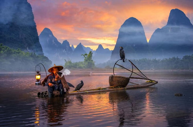 Guilin: 1-Day Iconic Landmarks & Cultural Tour - Reed Flute Cave, 1,200 years of karst magic under colored light