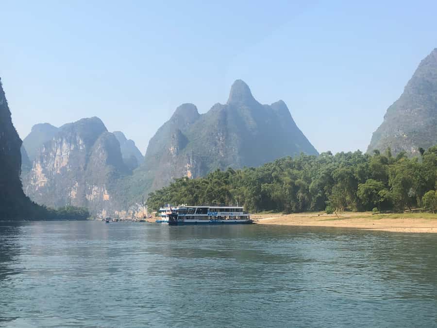 Guilin: 3 star Li River Cruise & Sightseeing Tour - English support, audio guide, and how to avoid the language mismatch