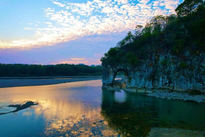 Guilin: City Tour with Elephant Hill & Ming Tea Tasting - Should you book the Elephant Trunk Hill and Ming tea tour?