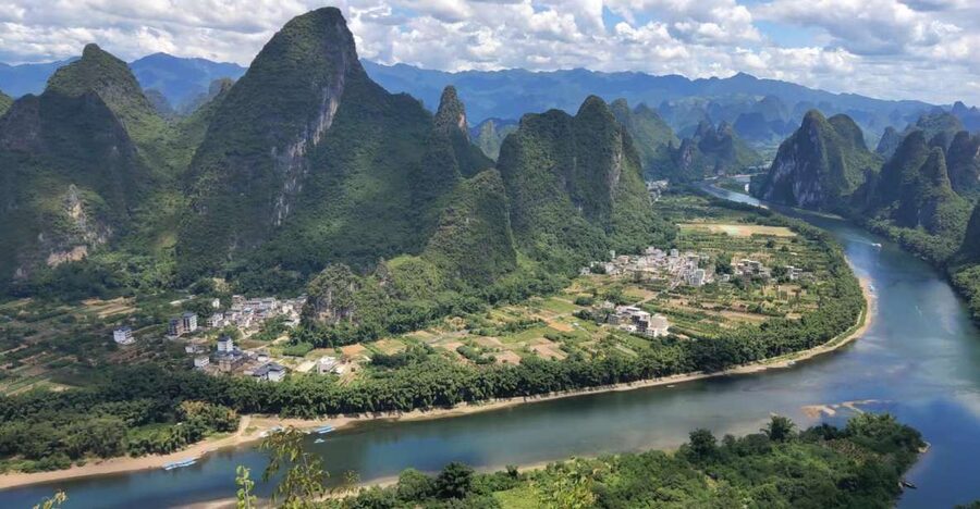 Guilin: Classic Private Full-Day Tour - A private day that actually strings the best Guilin scenes together