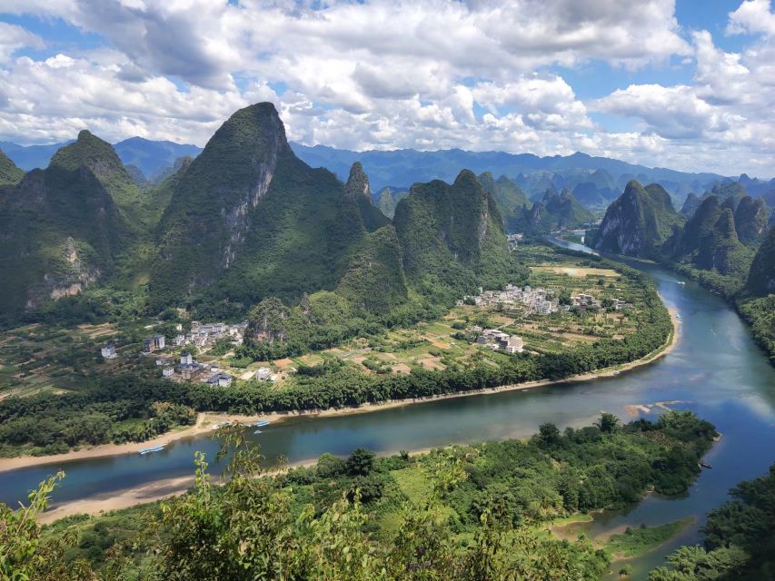 Guilin: Classic Private Full–Day Tour - Reed Flute Cave: where the stalactites get the starring role