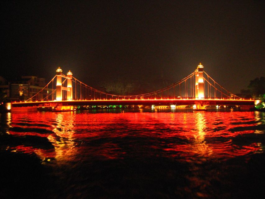 Guilin: Four Lakes Night Cruise with Round-trip Transfer - The Boat Ride Itself: 360-Degree Views on a Lit-Up Water Loop