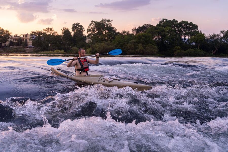 Guilin: Kayaking Adventure with Local Guide - Meeting Point and the 5-Hour Rhythm That Keeps It Easy