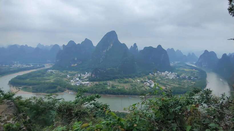 Guilin: Private Mountains and Rivers Day Tour - Price and value: what $150 per person really buys