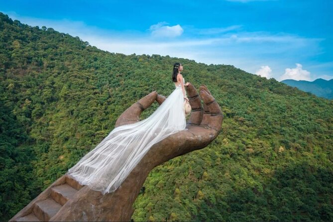 Gulong Gorge Glass Bridge and Underground River Cave Private Tour - Getting out of Guangzhou: the value of a true door-to-door day