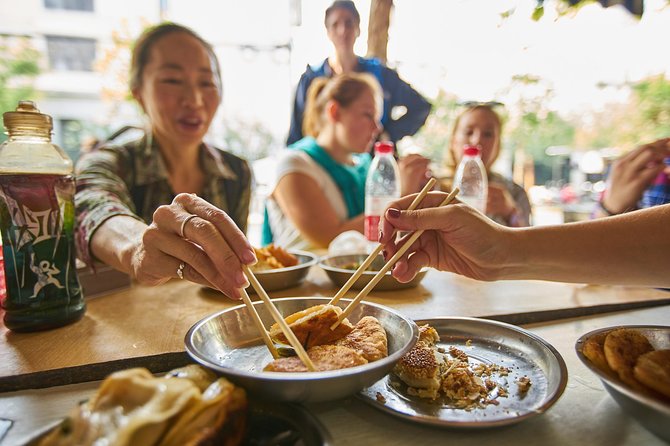 Half-Day Bike Tour of Shanghai Old Town with Food Tasting - Wet market stroll and local tastings that actually matter