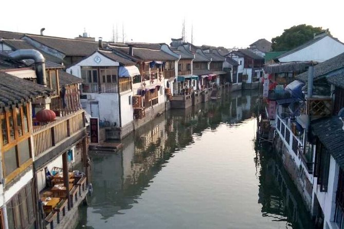 Half-Day Private Zhujiajiao Water Town Tour with Boat Ride from Shanghai - Daqing Post Office: the small interior stop that adds variety
