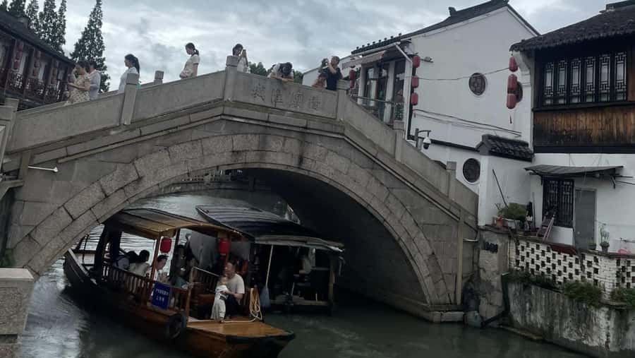 Half-Day Zhujiajiao Water Town Wonders Private Tour - Price and Value: Is $190 Per Person Fair?