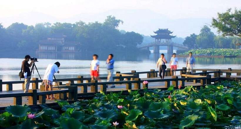 Hangzhou Private One Day Trip from Shanghai by Bullet Train - The Bullet Train Start: Fast, Comfortable, and Actually Workable