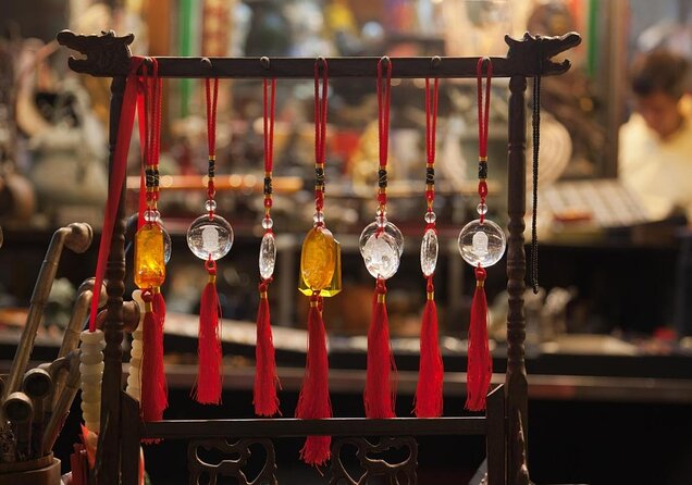Hong Kong City Tour + Lunch + Peak Tram - Quick hits you will care about