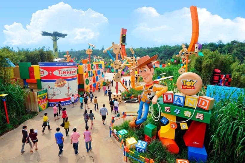 Hong Kong Disneyland: Non-Stop 2-Day Fun Ticket - Key Things to Know Before You Go