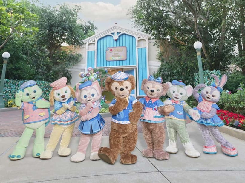 Hong Kong Disneyland: Non-Stop 2-Day Fun Ticket - Day One Planning: Characters Plus Thrills Without Panic