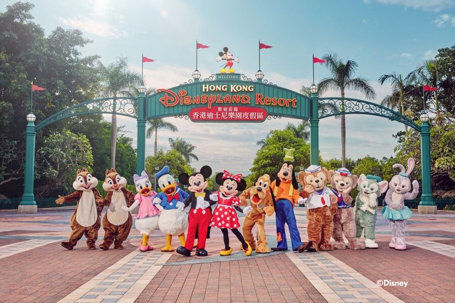 Hong Kong Disneyland Park Tickets - Getting to and from the park: MTR helps, but plan your timing