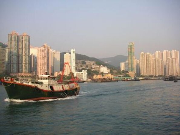 Hong Kong Fisherman’s Wharf: Aberdeen Fishing Village Boat Tour - Key things to know before you go