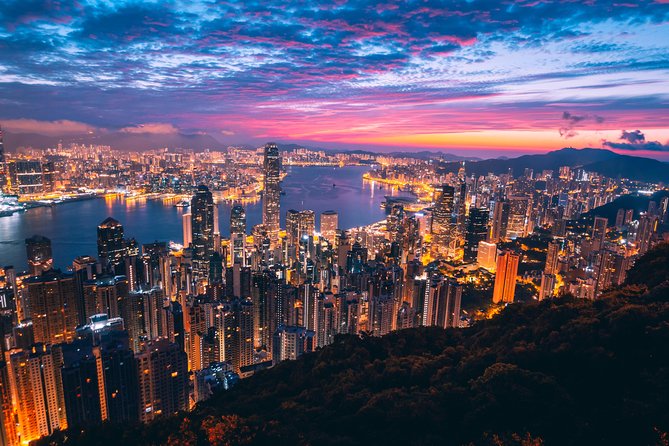 Hong Kong Insta-worthy Tour: Private & Custom with Local Guide - A private photo walk built around your timing and camera style