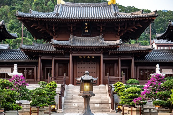 Hong Kong Insta-worthy Tour: Private & Custom with Local Guide - Nan Lian Gardens: fountains, colonial details, and the flamingos moment