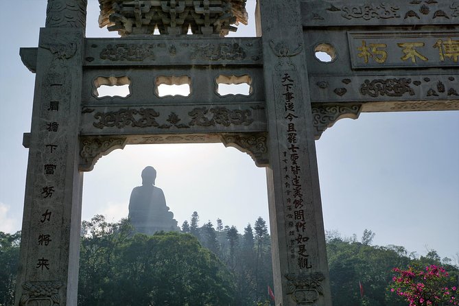 Hong Kong Like a Local: Private & Personalized Experience 2-6 hrs - Stop 2: Neon food streets, local snacks, and fortune-teller curiosities
