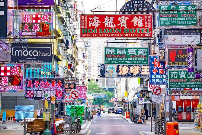 Hong Kong Like a Local: Private & Personalized Experience 2-6 hrs - Stop 3: Shopping district time, from Flower Market to Ladies’ Market
