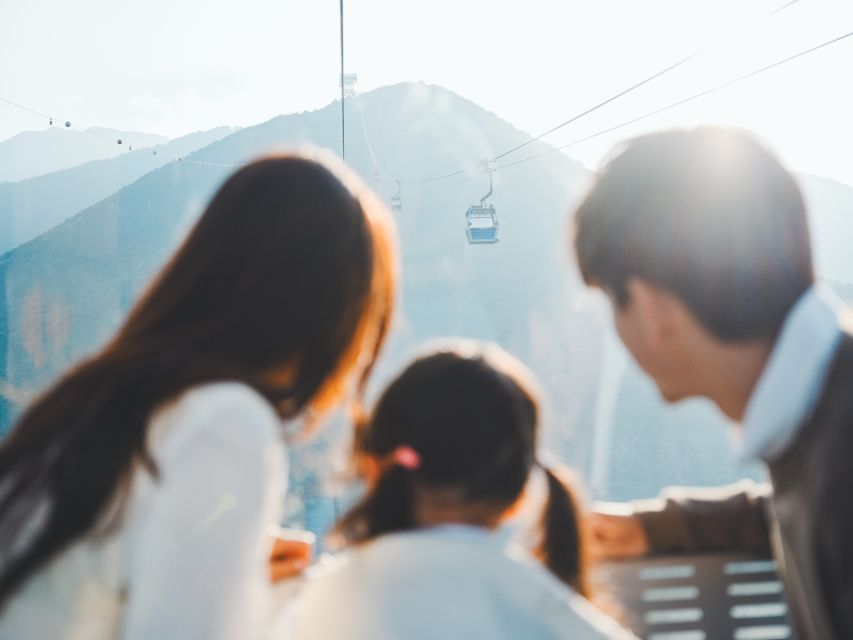 Hong Kong: Ngong Ping 360 Cable Car, Tai O & Big Buddha Tour - Guides Make the Difference: Names to Look Out For