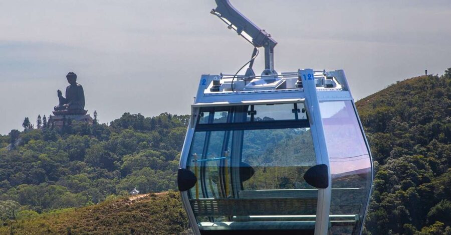 Hong Kong: Ngong Ping Private Cable Car Skip-the-Line Ticket - Walking the Wisdom Path: Wooden Steles and a Route You Can Actually Enjoy