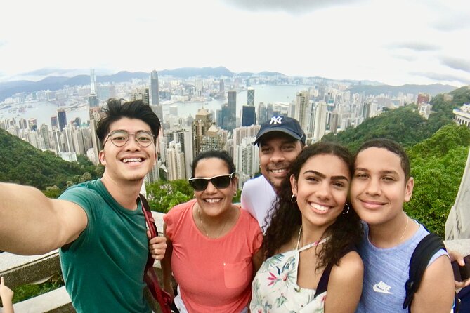 Hong Kong Private & Personalized Family Tour with a Local Guide - Meeting at Statue of Sir Thomas Jackson, then walking your way back