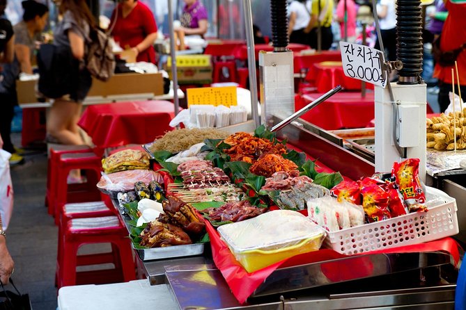 Hong Kong Private & Personalized Street Food Tour with a Local - Jardine’s Bazaar areas: everyday street food culture you can actually see