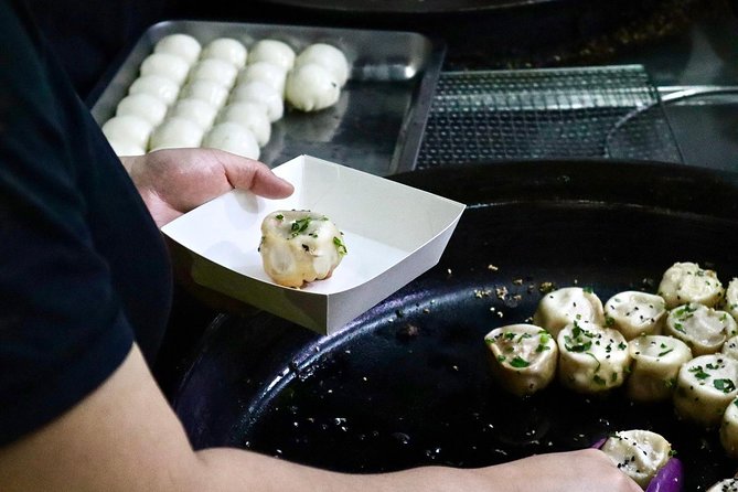 Hong Kong's Tin Hau Hidden Eats Food Tour with 7+ Local Tastings - Victoria Park and Causeway Bay Edges: Public Spaces That Frame the Day