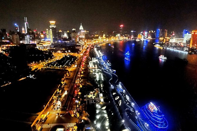 Hot Pot Dining Experience with Hot Spring Bathing or River Cruise in Shanghai - Choosing Between Gokurakuyu and the Huangpu River Cruise
